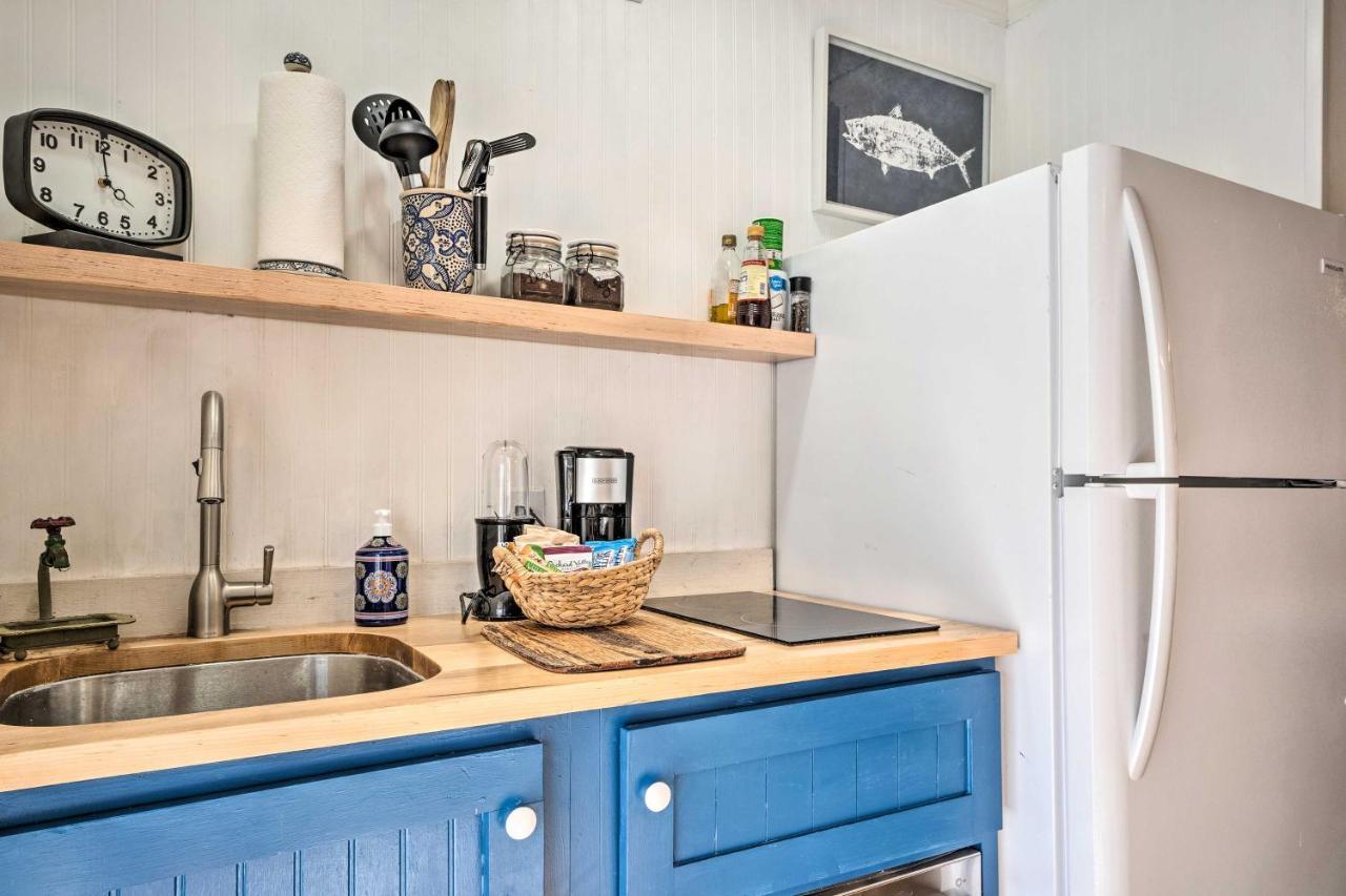 Lake Lure Studio With Private Balcony And Pool Access! 外观 照片