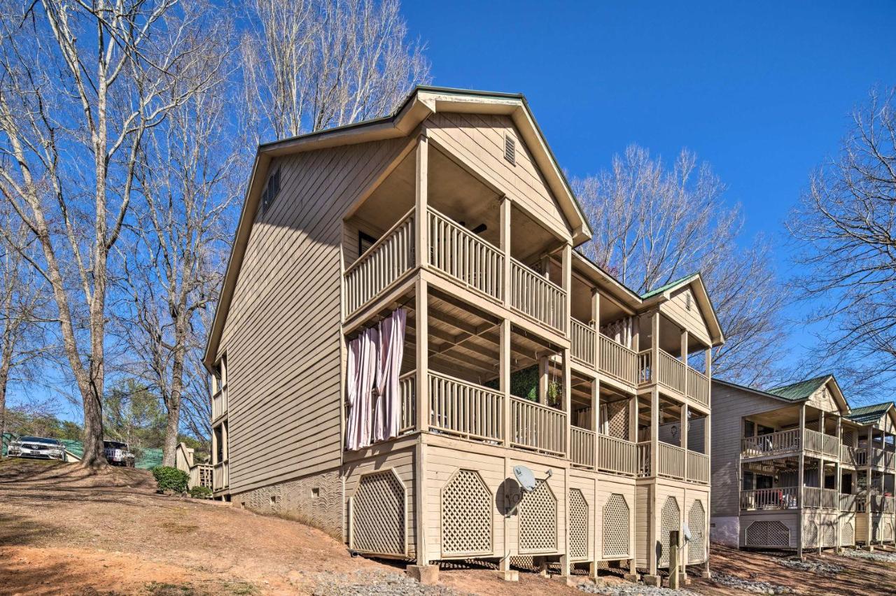 Lake Lure Studio With Private Balcony And Pool Access! 外观 照片